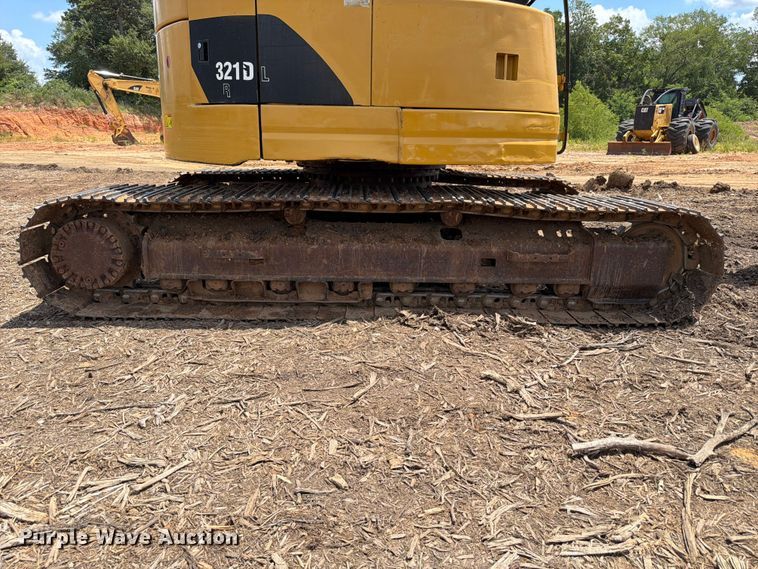 image for item ED5357 2009 Caterpillar 321D LCR excavator