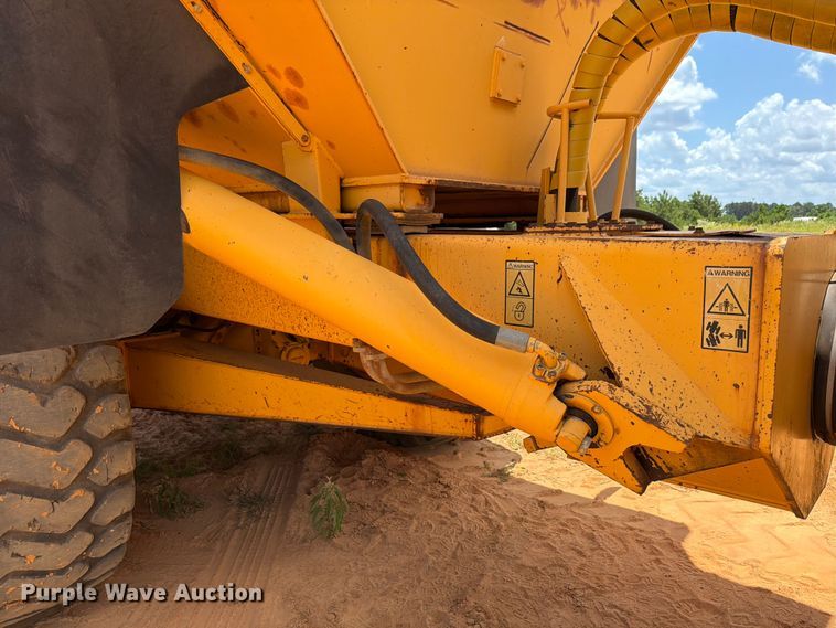 image for item ED5361 1998 Volvo A40 articulated haul truck