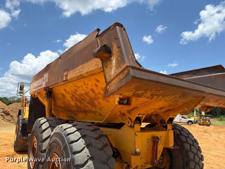 image for item ED5361 1998 Volvo A40 articulated haul truck