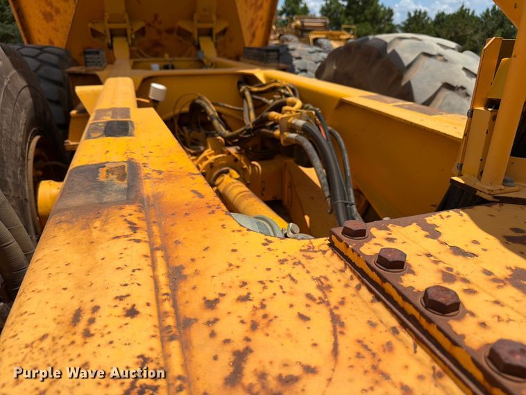 image for item ED5361 1998 Volvo A40 articulated haul truck