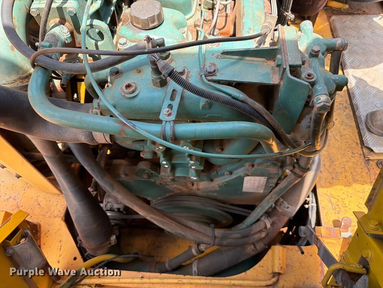 image for item ED5361 1998 Volvo A40 articulated haul truck