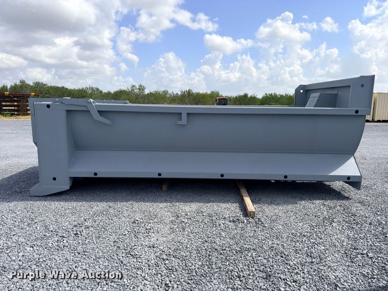 image for item ED5385 2026 De Lucio USA Half Round dump bed