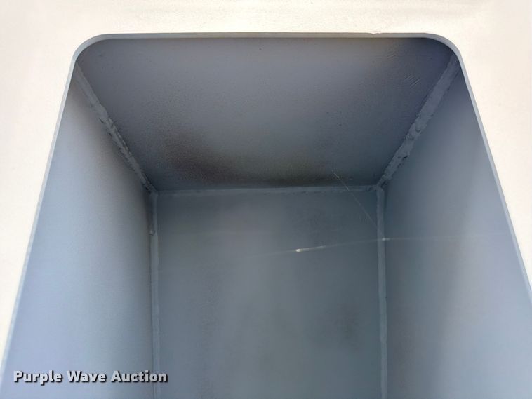 image for item ED5386 2026 De Lucio USA Half Round dump bed