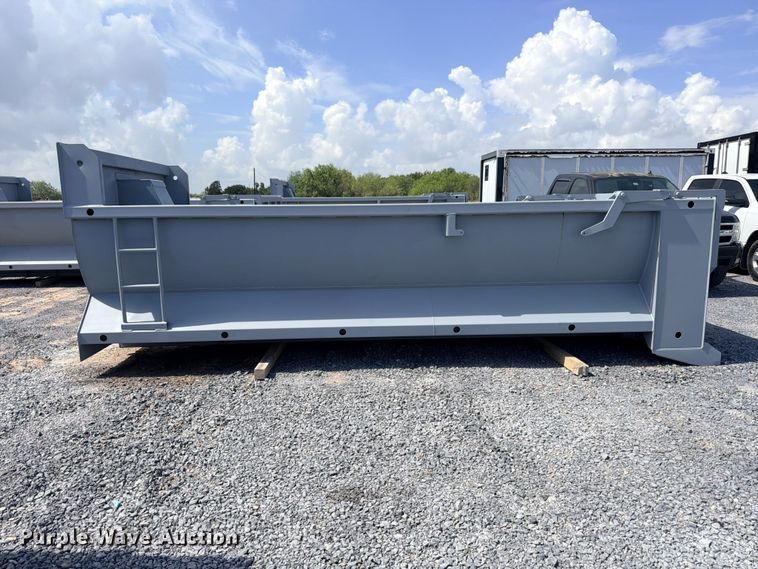 image for item ED5387 2026 De Lucio USA Half Round dump bed