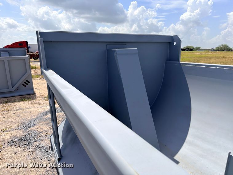 image for item ED5388 2026 De Lucio USA Half Round dump bed