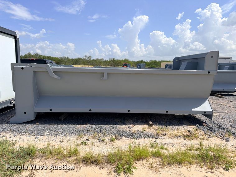 image for item ED5389 2026 De Lucio USA Half Round dump bed