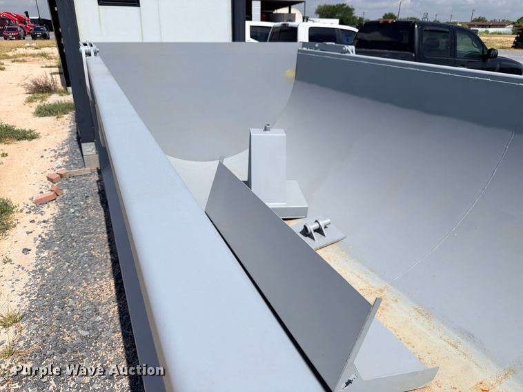 image for item ED5389 2026 De Lucio USA Half Round dump bed