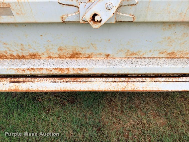 image for item ED5402 1993 Ranco bottom dump trailer