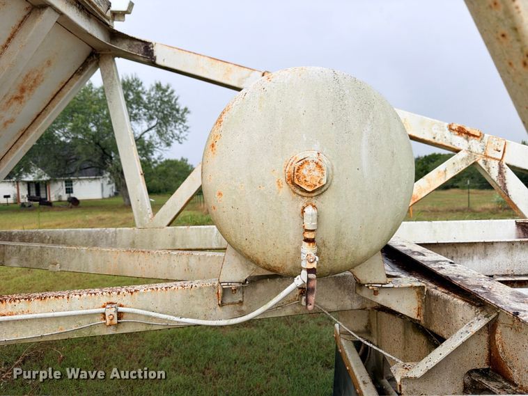 image for item ED5402 1993 Ranco bottom dump trailer