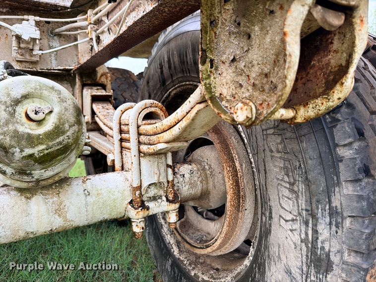 image for item ED5402 1993 Ranco bottom dump trailer