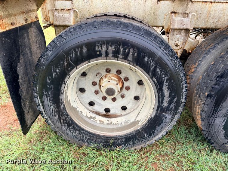 image for item ED5402 1993 Ranco bottom dump trailer