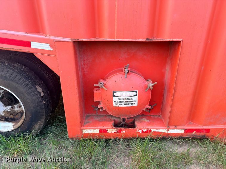 image for item ED5416 2007 Salty's Manufacturing frac tank trailer