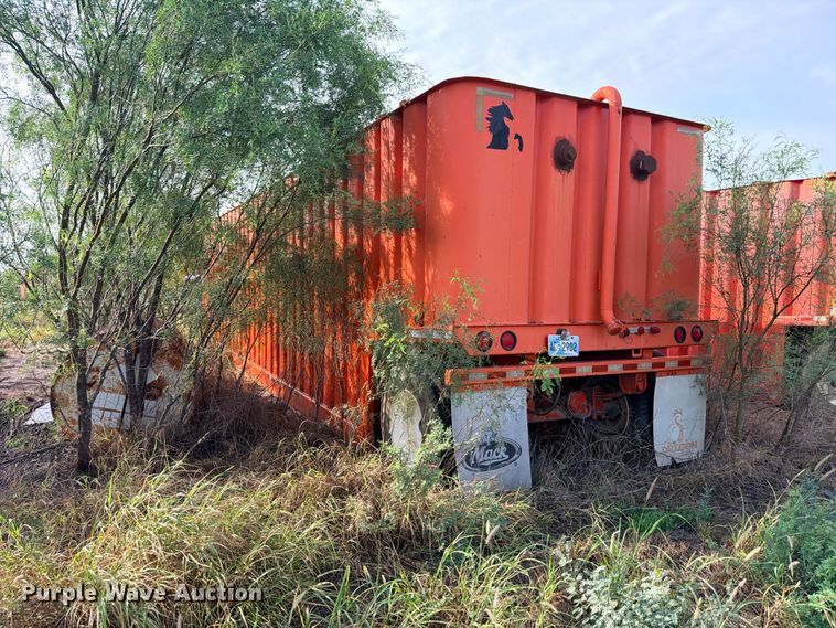 image for item ED5421 Dragon Products frac tank trailer