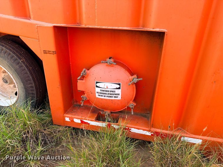 image for item ED5422 2007 Salty's Manufacturing frac tank trailer