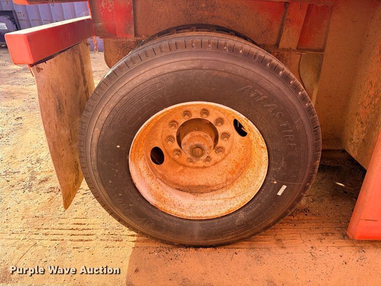 image for item ED5423 Dragon Products frac tank trailer