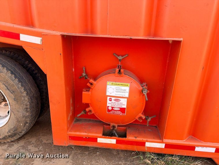 image for item ED5424 2008 Salty's Manufacturing frac tank trailer