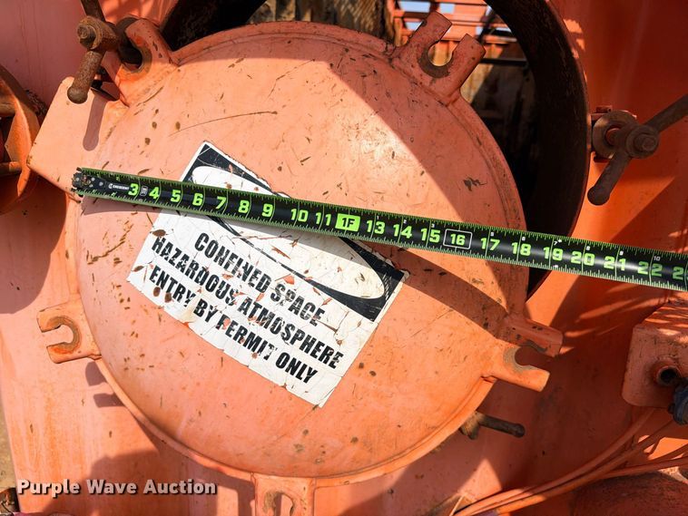 image for item ED5427 Wichita Tank Manufacturing Gas buster frac tank trailer