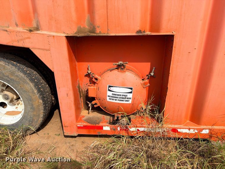 image for item ED5428 Salty's Tank Manufacturing frac tank trailer