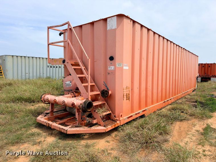 2007 Salty's Manufacturing frac tank trailer