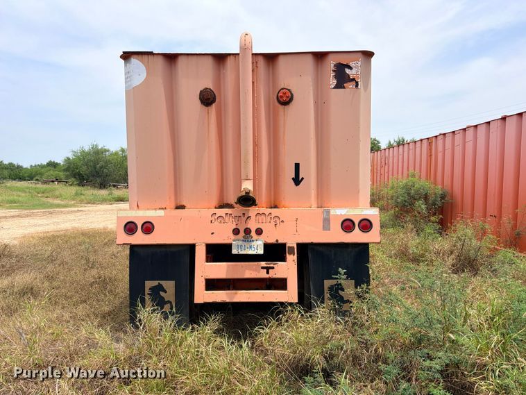 image for item ED5437 Salty's Manufacturing frac tank trailer