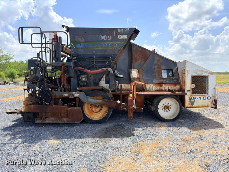 image for item ED5965 2003 Roadtec SP-1000B paver