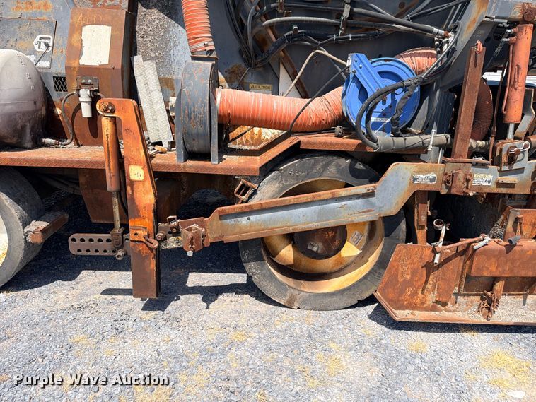 image for item ED5965 2003 Roadtec SP-1000B paver