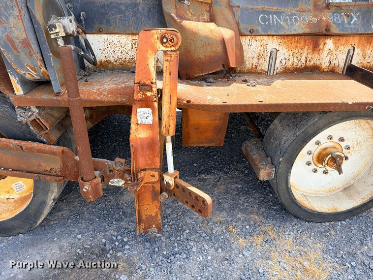 image for item ED5965 2003 Roadtec SP-1000B paver