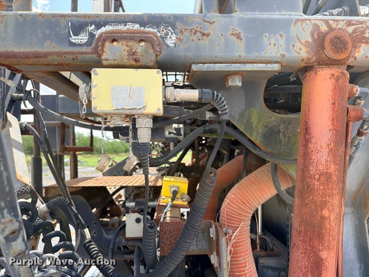 image for item ED5965 2003 Roadtec SP-1000B paver