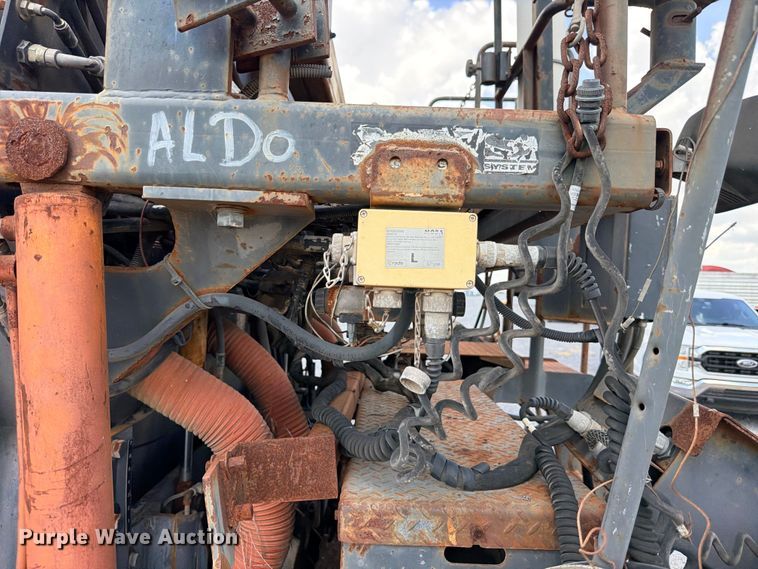 image for item ED5965 2003 Roadtec SP-1000B paver