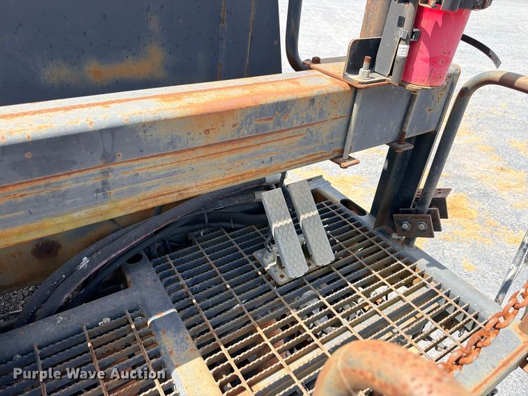 image for item ED5965 2003 Roadtec SP-1000B paver