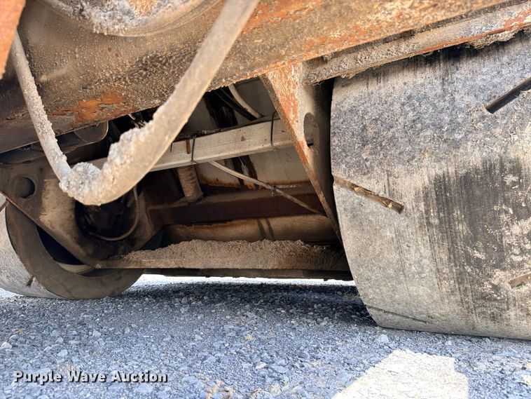 image for item ED5965 2003 Roadtec SP-1000B paver
