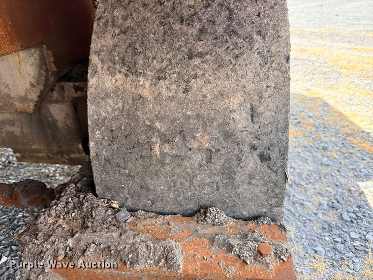 image for item ED5965 2003 Roadtec SP-1000B paver