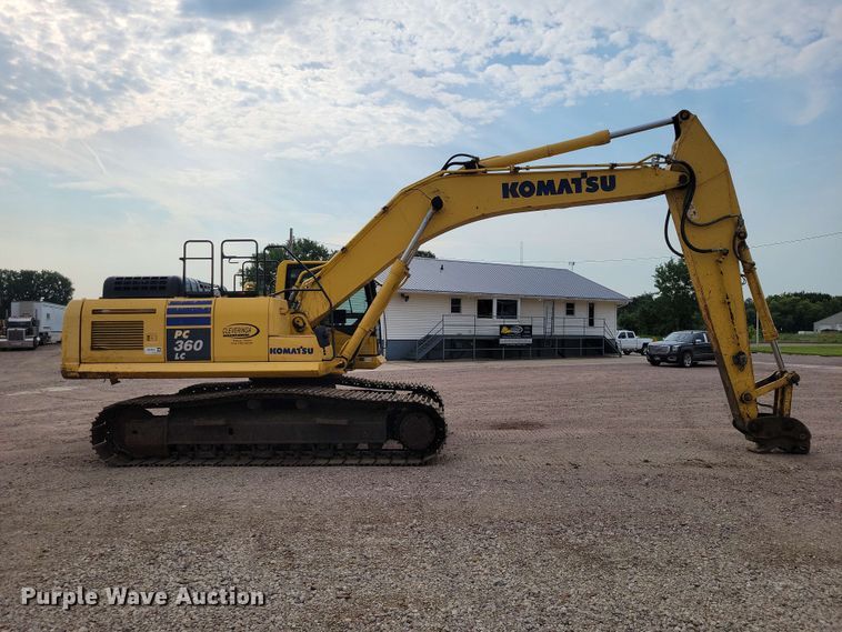 image for item EE1174 2012 Komatsu PC360LC-10 excavator