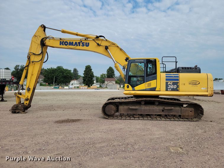 image for item EE1174 2012 Komatsu PC360LC-10 excavator