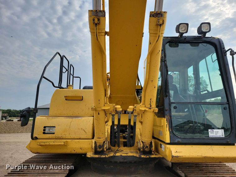 image for item EE1174 2012 Komatsu PC360LC-10 excavator