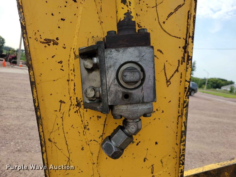 image for item EE1174 2012 Komatsu PC360LC-10 excavator