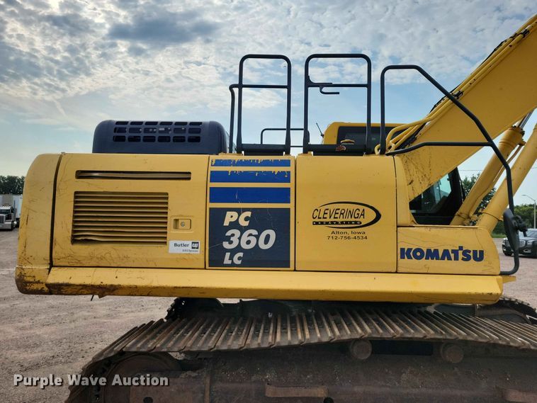 image for item EE1174 2012 Komatsu PC360LC-10 excavator