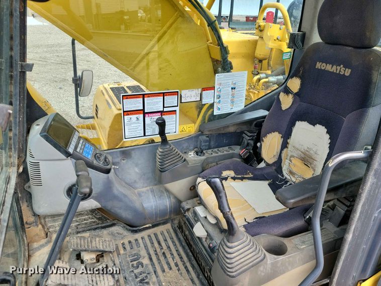 image for item EE1174 2012 Komatsu PC360LC-10 excavator