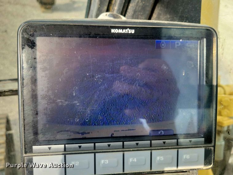 image for item EE1174 2012 Komatsu PC360LC-10 excavator