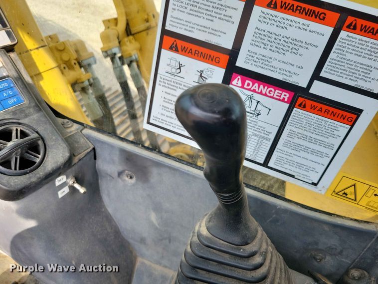 image for item EE1174 2012 Komatsu PC360LC-10 excavator