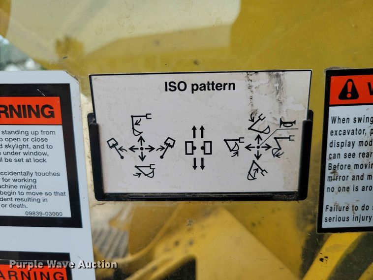 image for item EE1174 2012 Komatsu PC360LC-10 excavator