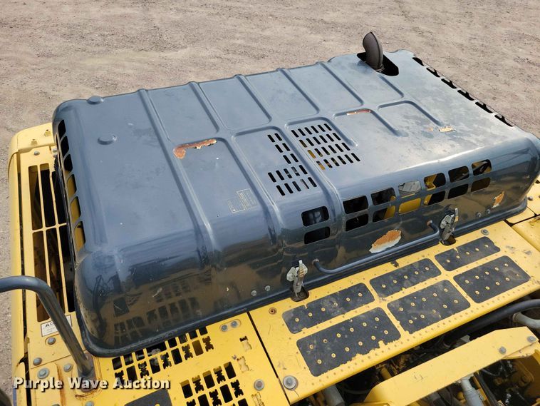 image for item EE1174 2012 Komatsu PC360LC-10 excavator