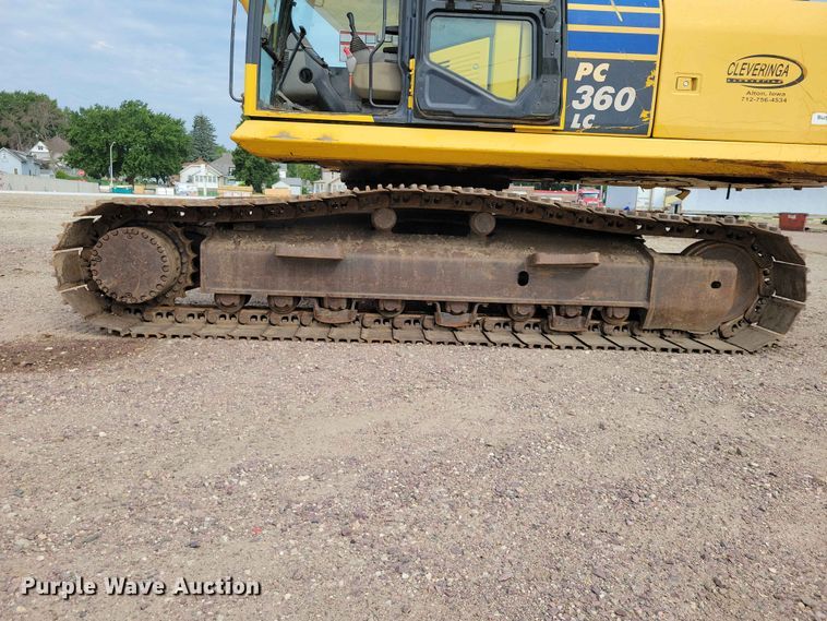 image for item EE1174 2012 Komatsu PC360LC-10 excavator