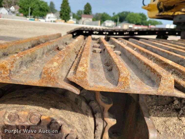 image for item EE1174 2012 Komatsu PC360LC-10 excavator