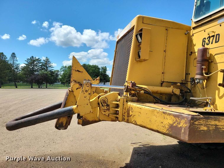 image for item EE1179 1980 Caterpillar 637D conventional scraper 