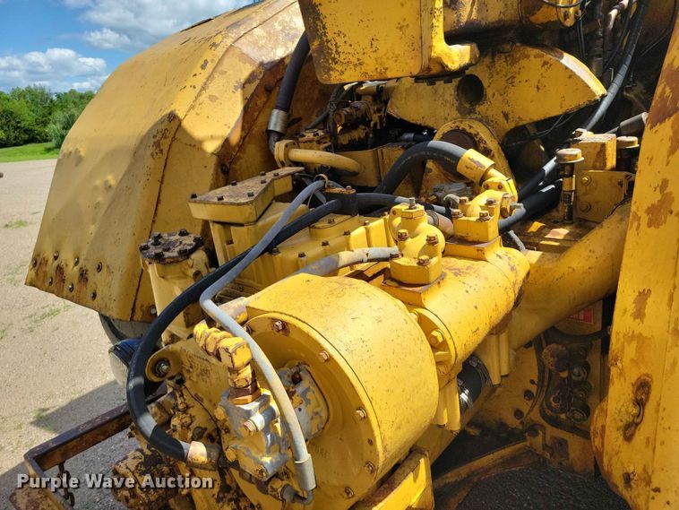 image for item EE1179 1980 Caterpillar 637D conventional scraper 