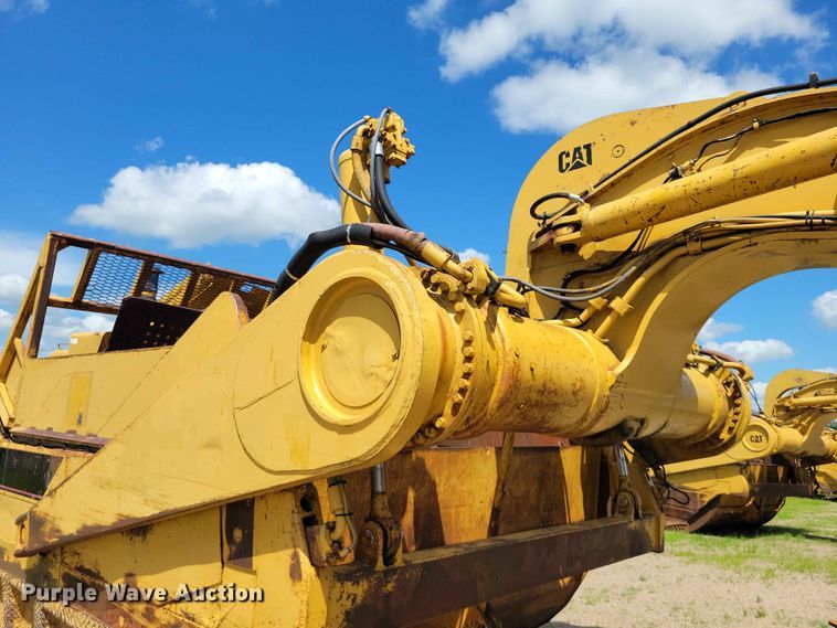 image for item EE1179 1980 Caterpillar 637D conventional scraper 