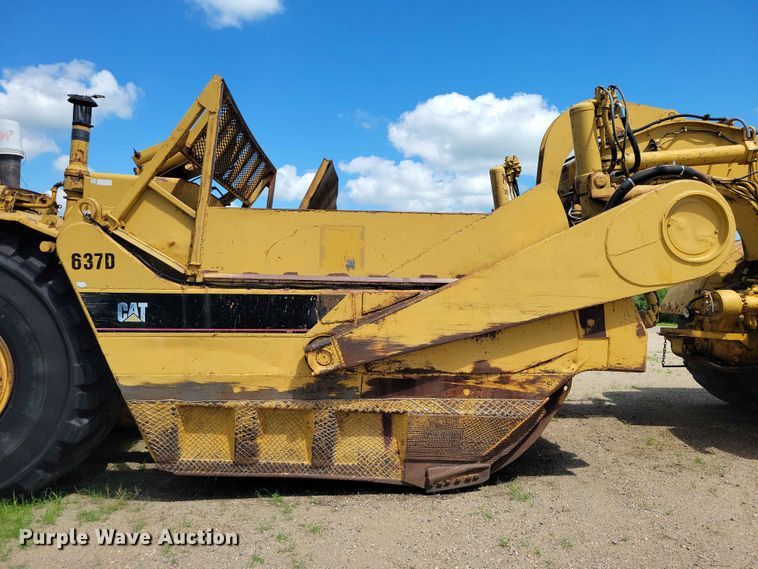 image for item EE1179 1980 Caterpillar 637D conventional scraper 