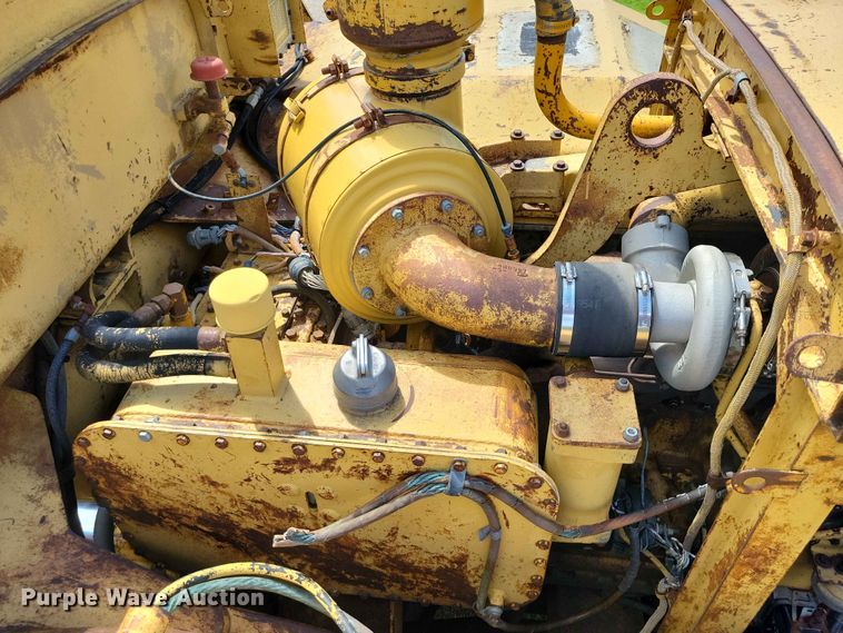 image for item EE1179 1980 Caterpillar 637D conventional scraper 