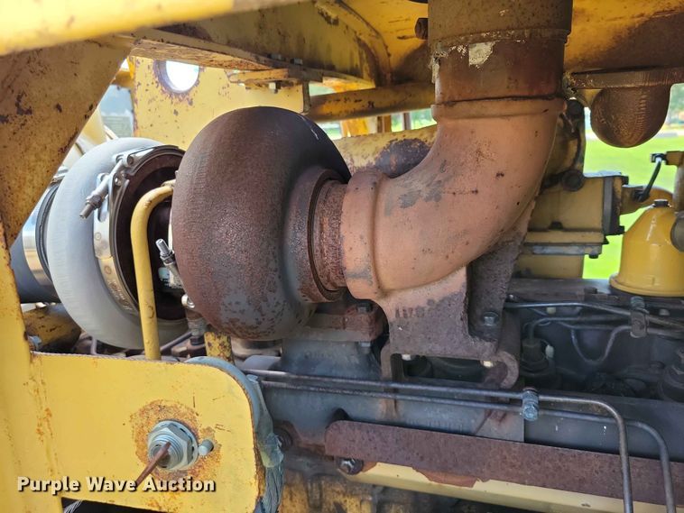 image for item EE1179 1980 Caterpillar 637D conventional scraper 